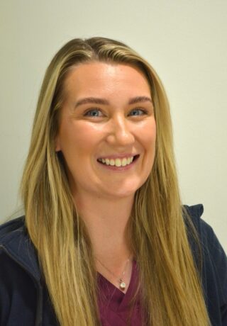 Lauren McIntyreDental Care Professional